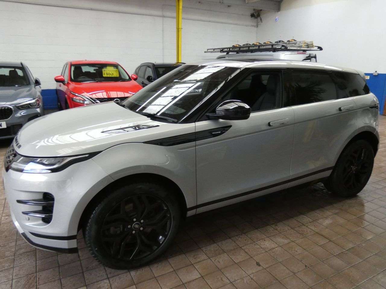 2022 LAND ROVER RANGE ROVER EVOQUE 2022 LAND ROVER RANGE ROVER EVOQUE