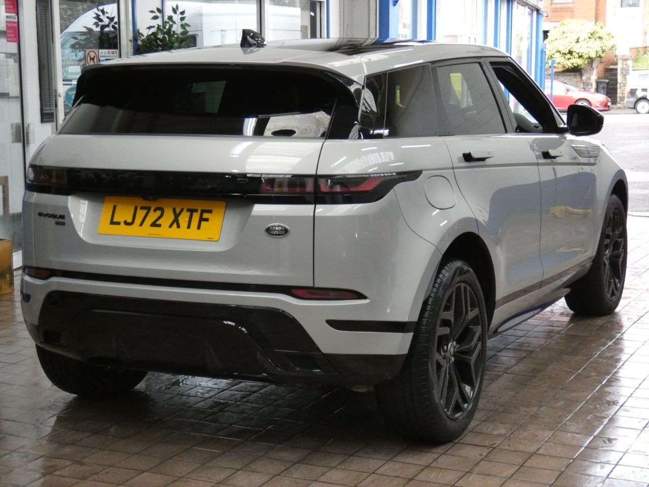 2022 LAND ROVER RANGE ROVER EVOQUE 2022 LAND ROVER RANGE ROVER EVOQUE