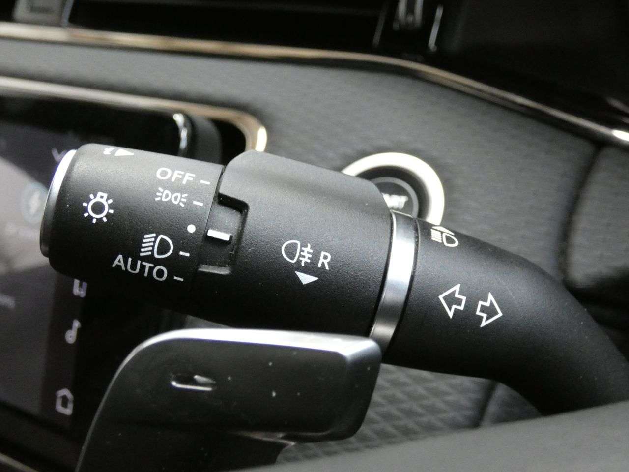 2022 LAND ROVER RANGE ROVER EVOQUE 2022 LAND ROVER RANGE ROVER EVOQUE