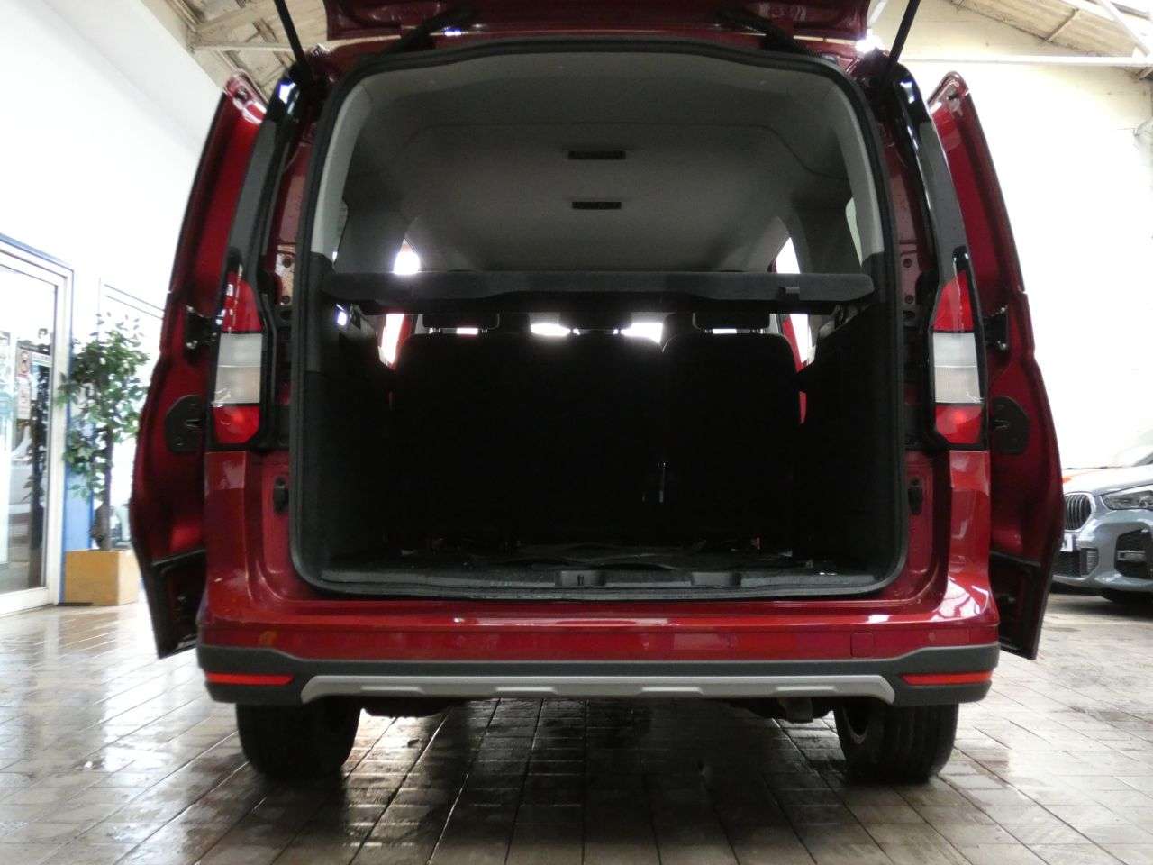 2023 FORD GRAND TOURNEO CONNECT 2023 FORD GRAND TOURNEO CONNECT