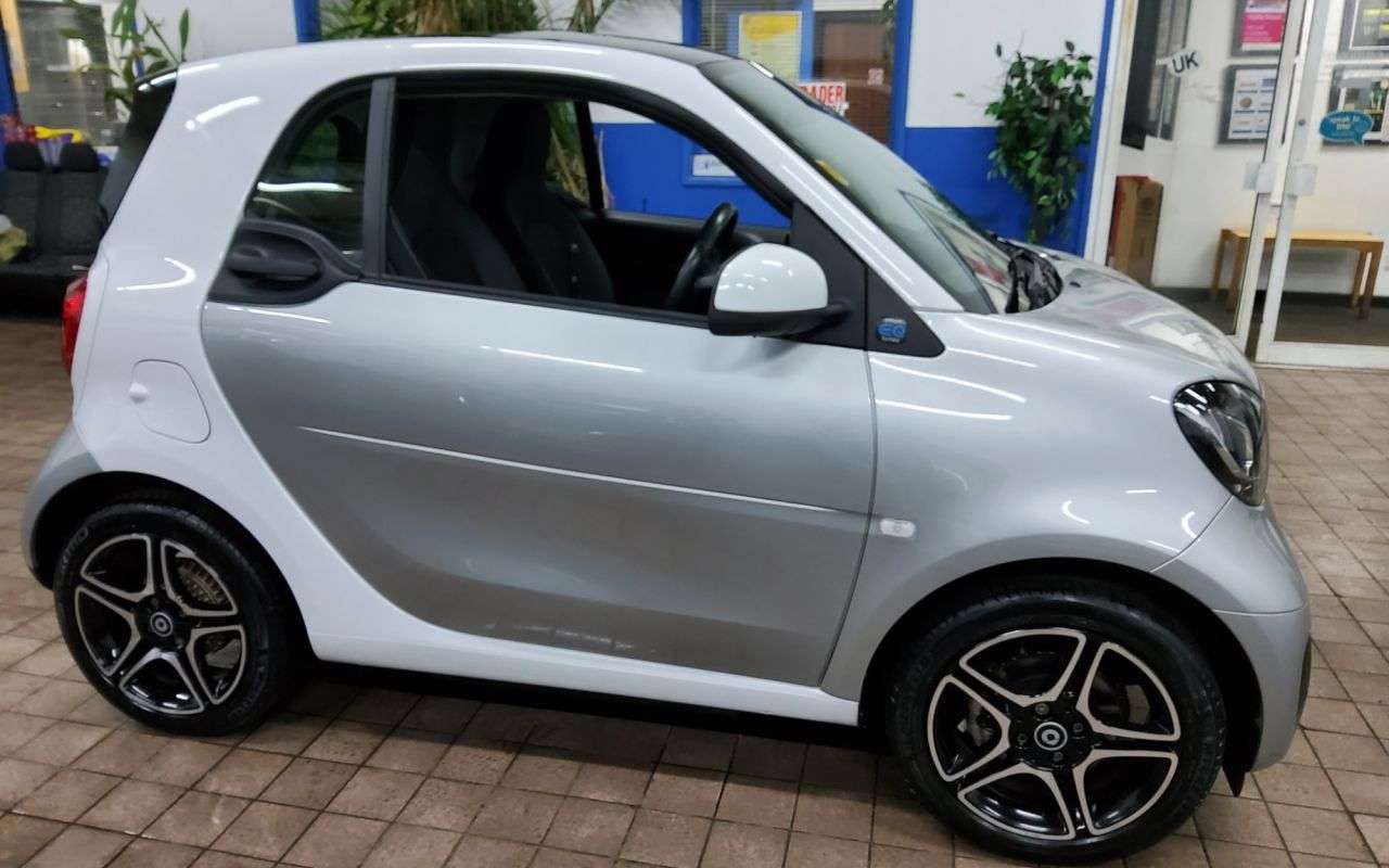 2021 SMART FORTWO 2021 SMART FORTWO