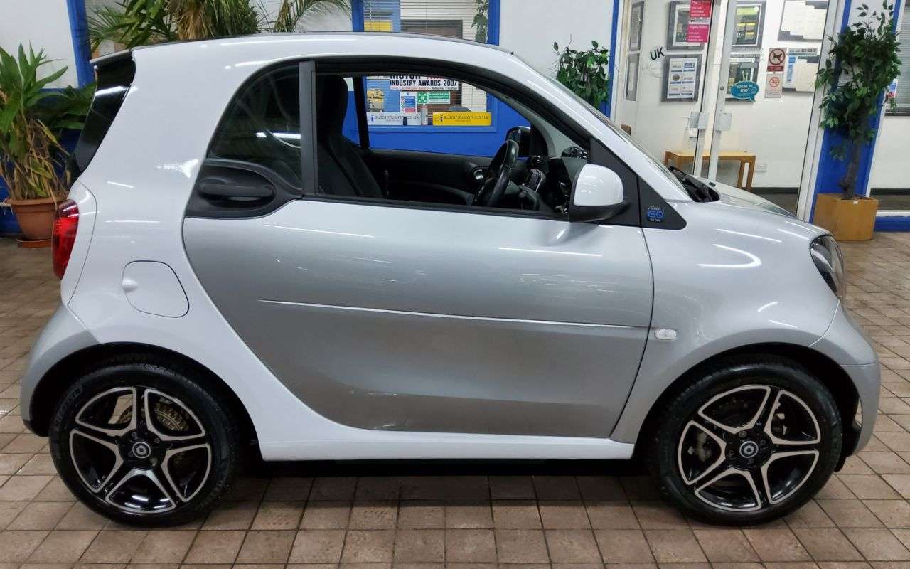 2021 SMART FORTWO 2021 SMART FORTWO