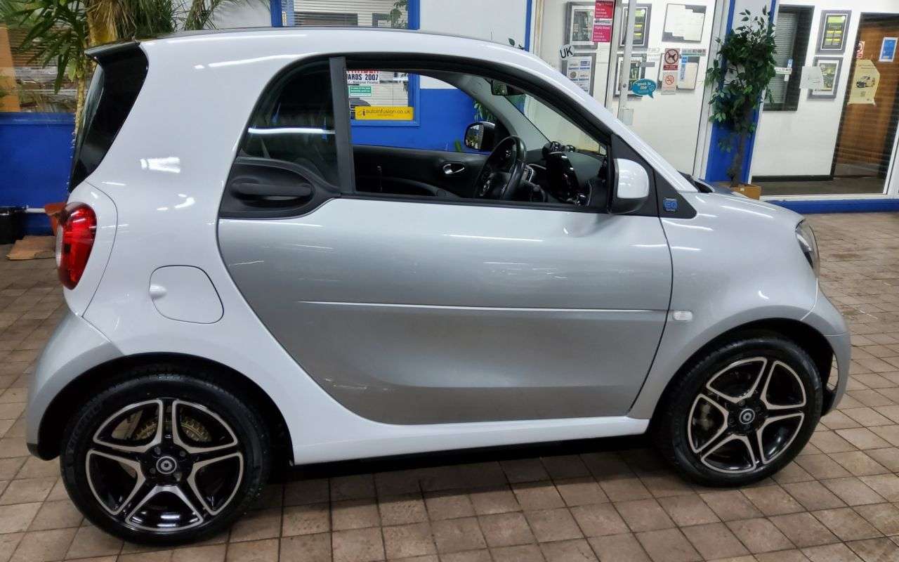 2021 SMART FORTWO 2021 SMART FORTWO