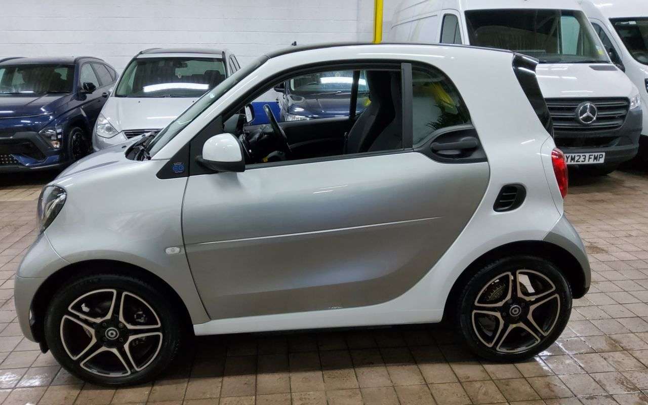 2021 SMART FORTWO 2021 SMART FORTWO