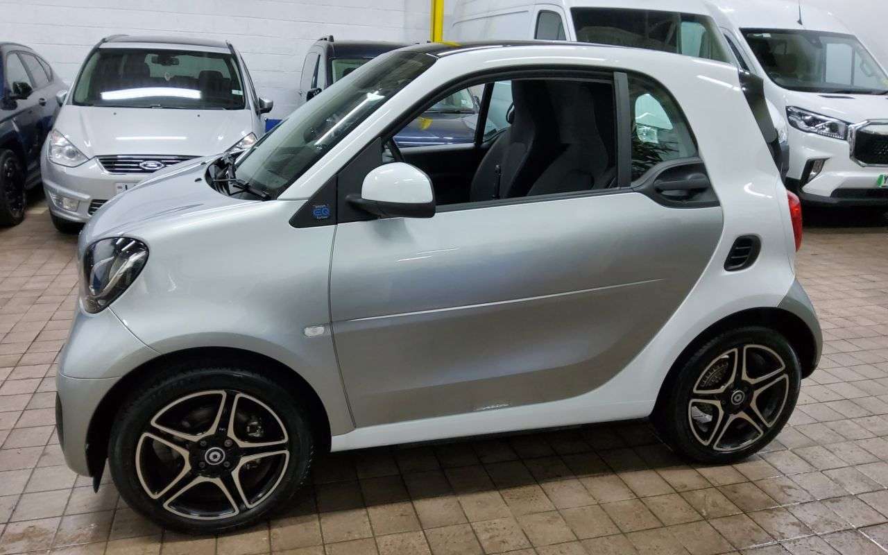 2021 SMART FORTWO 2021 SMART FORTWO