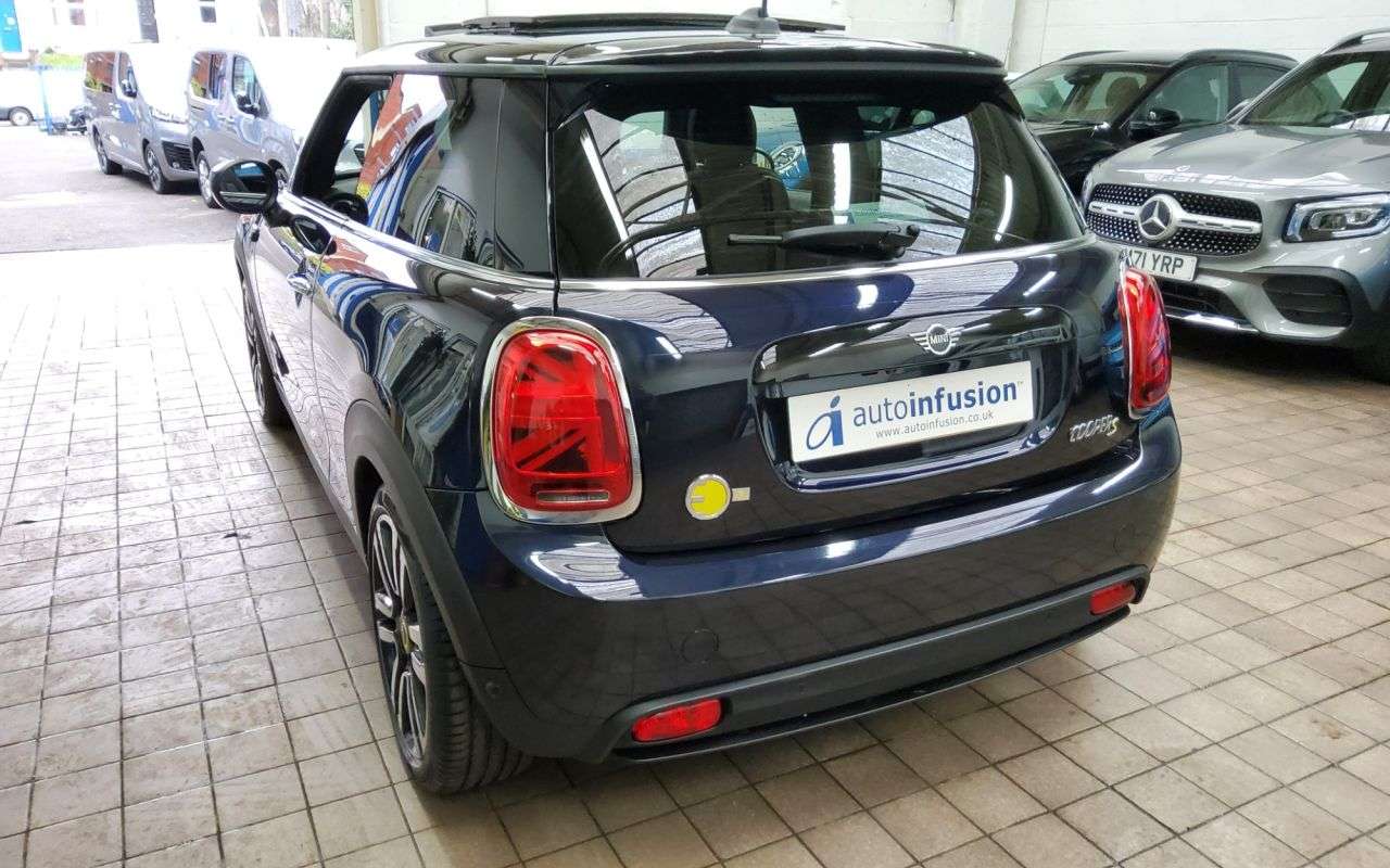 2022 MINI ELECTRIC HATCH 2022 MINI ELECTRIC HATCH
