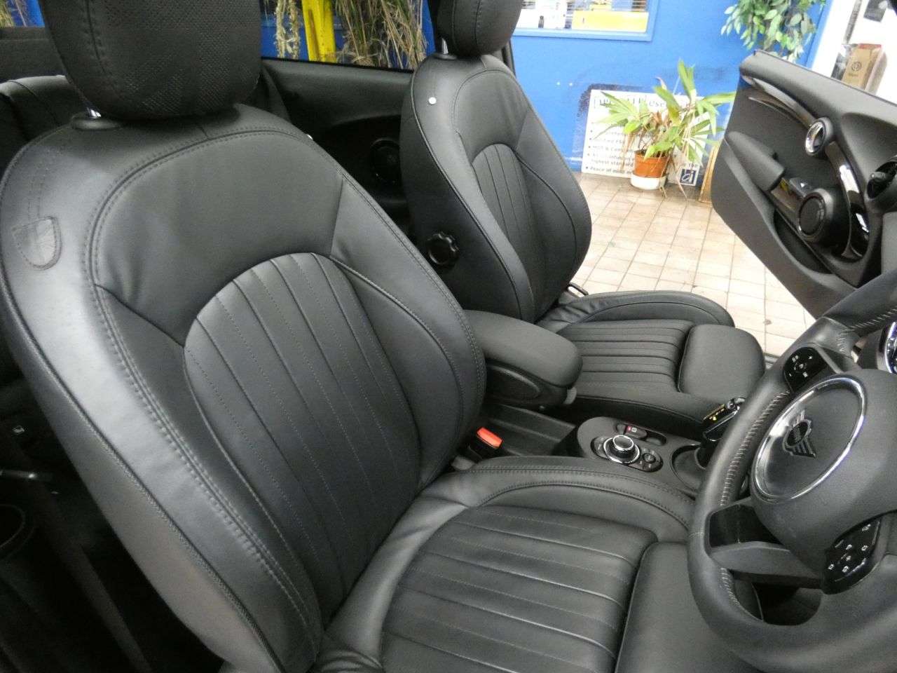 2022 MINI ELECTRIC HATCH 2022 MINI ELECTRIC HATCH