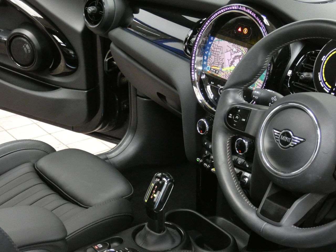 2022 MINI ELECTRIC HATCH 2022 MINI ELECTRIC HATCH