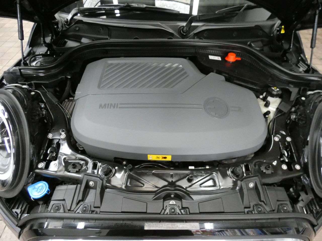 2022 MINI ELECTRIC HATCH 2022 MINI ELECTRIC HATCH