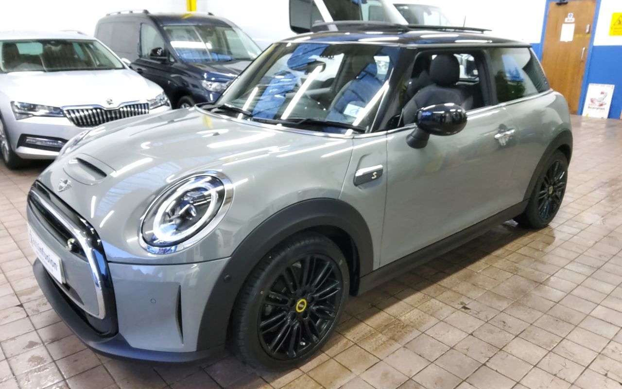 2021 MINI ELECTRIC HATCH 2021 MINI ELECTRIC HATCH