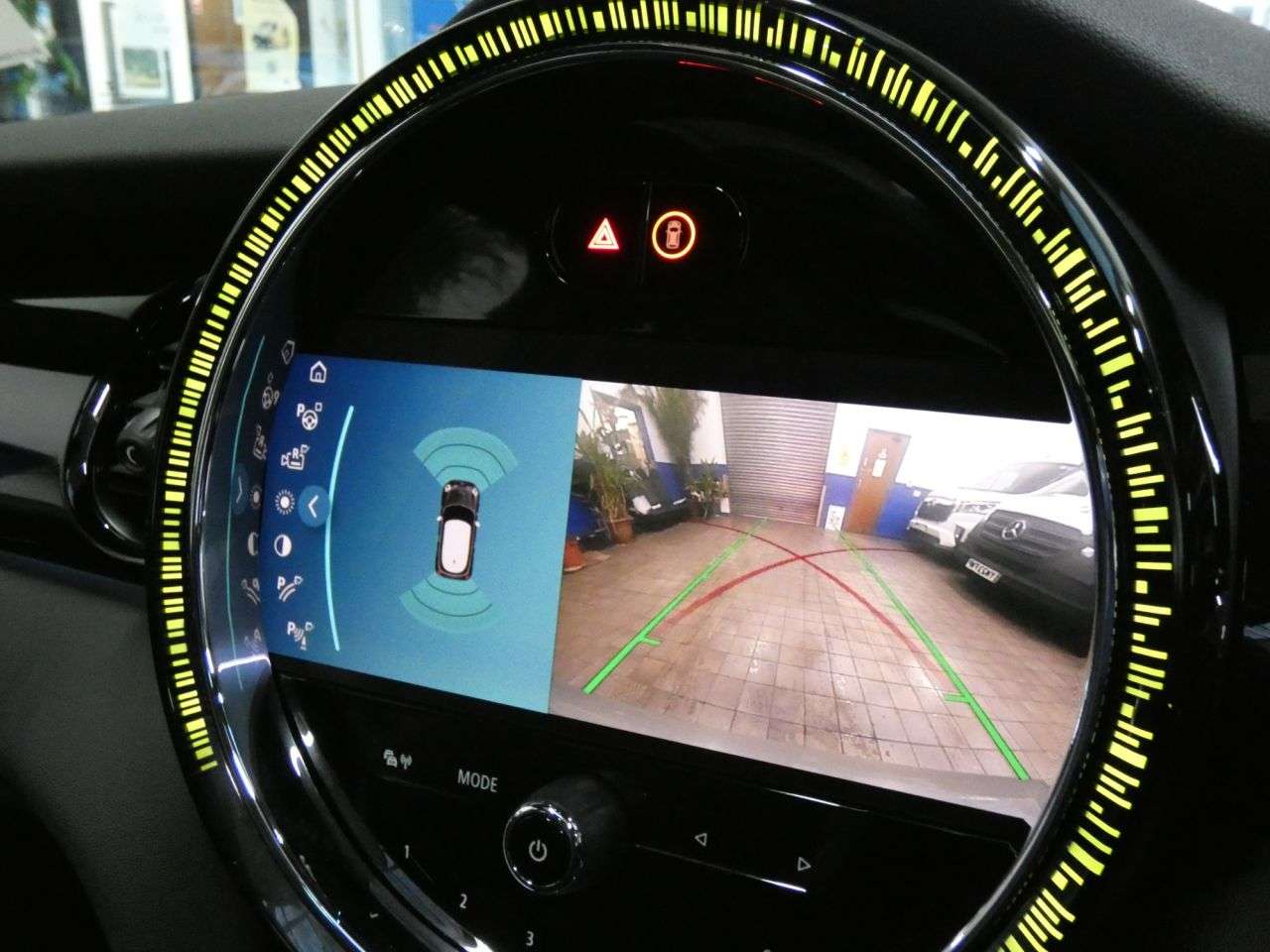 2021 MINI ELECTRIC HATCH 2021 MINI ELECTRIC HATCH