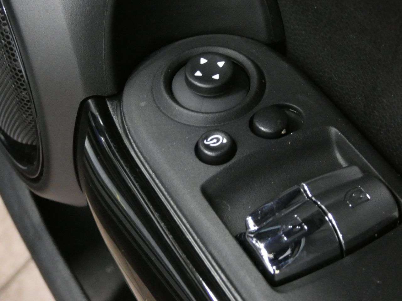 2021 MINI ELECTRIC HATCH 2021 MINI ELECTRIC HATCH