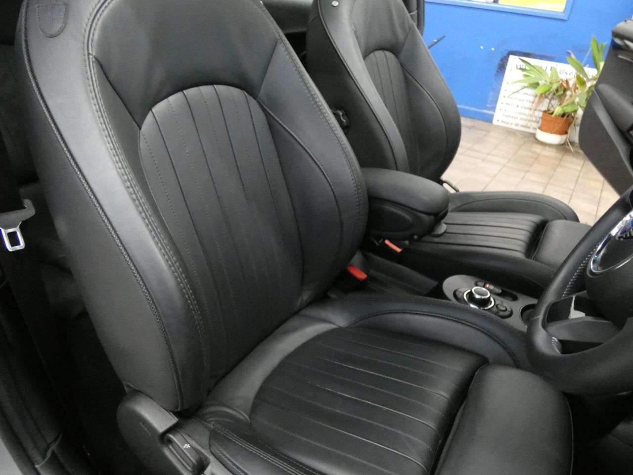 2021 MINI ELECTRIC HATCH 2021 MINI ELECTRIC HATCH