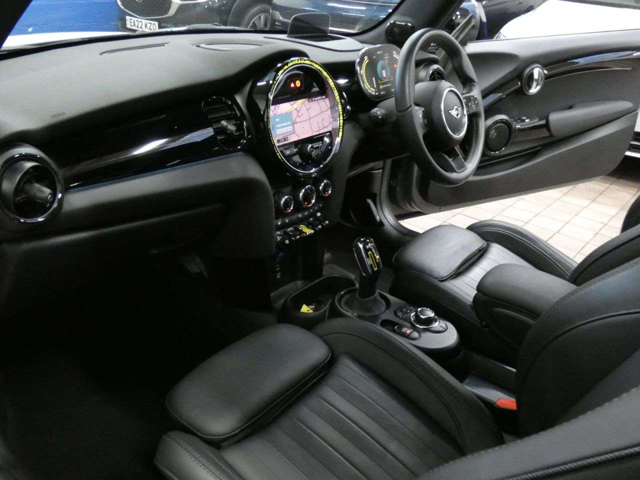 2021 MINI ELECTRIC HATCH 2021 MINI ELECTRIC HATCH