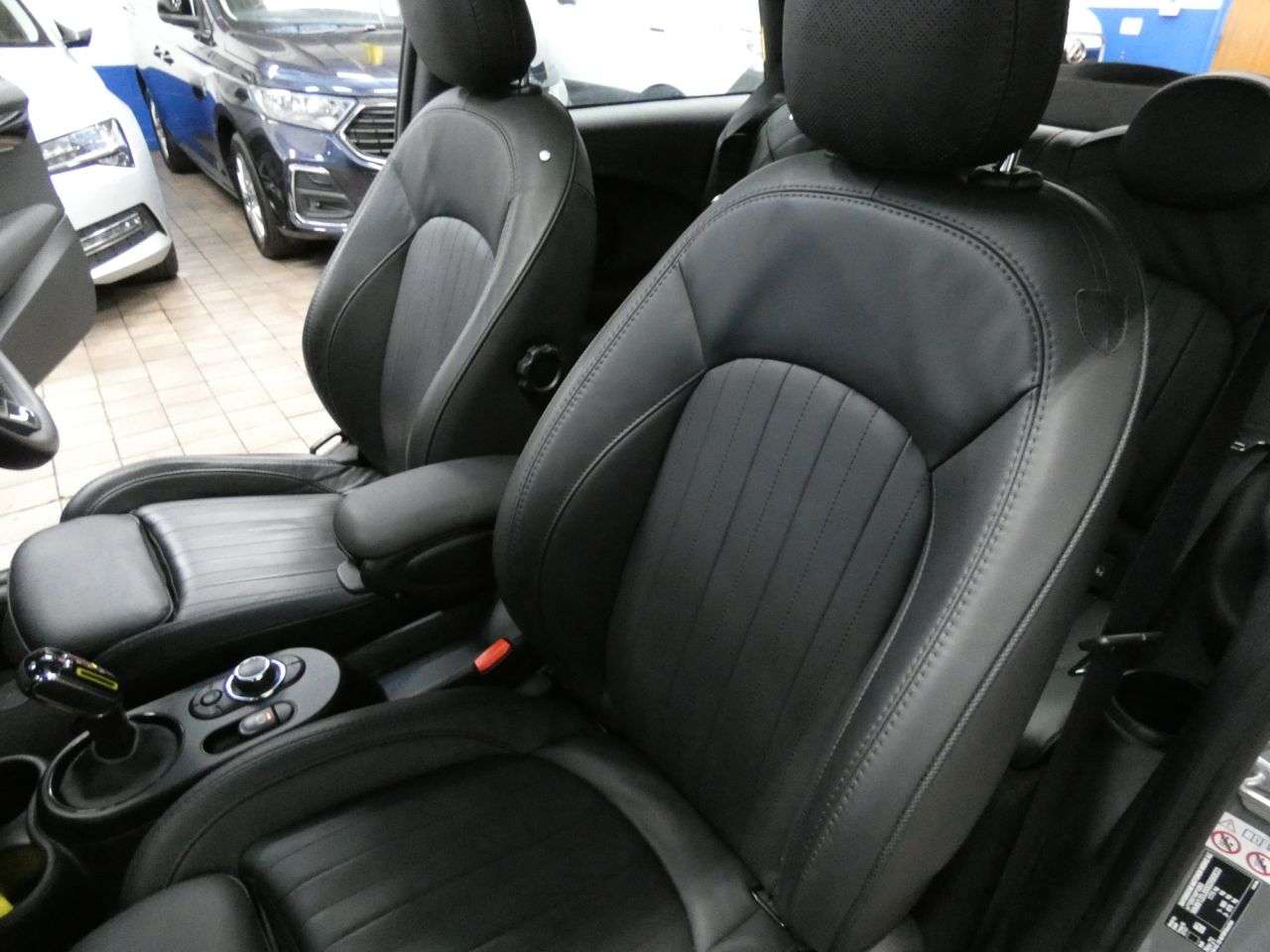 2021 MINI ELECTRIC HATCH 2021 MINI ELECTRIC HATCH