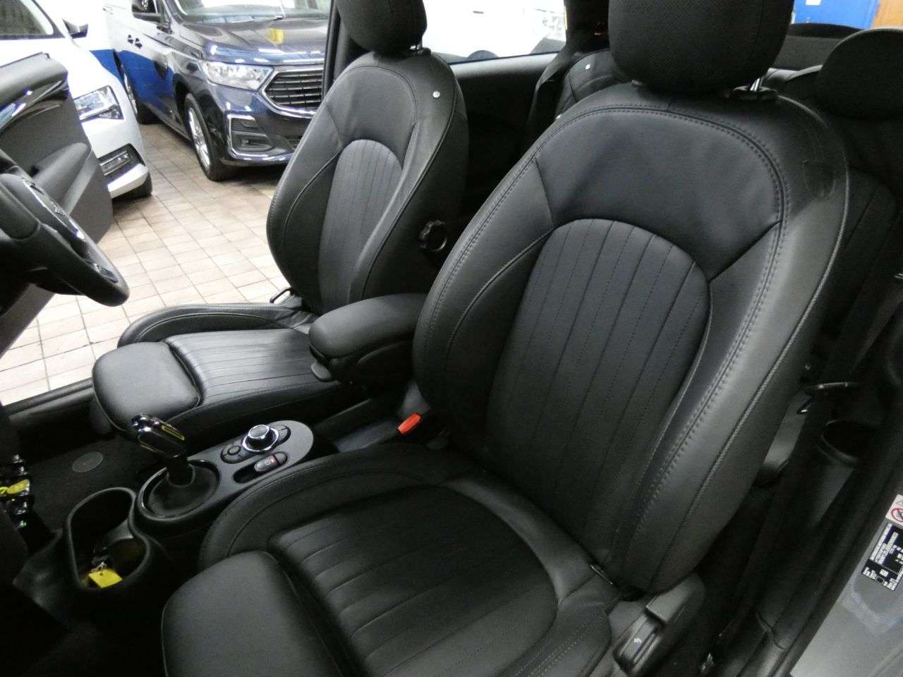 2021 MINI ELECTRIC HATCH 2021 MINI ELECTRIC HATCH