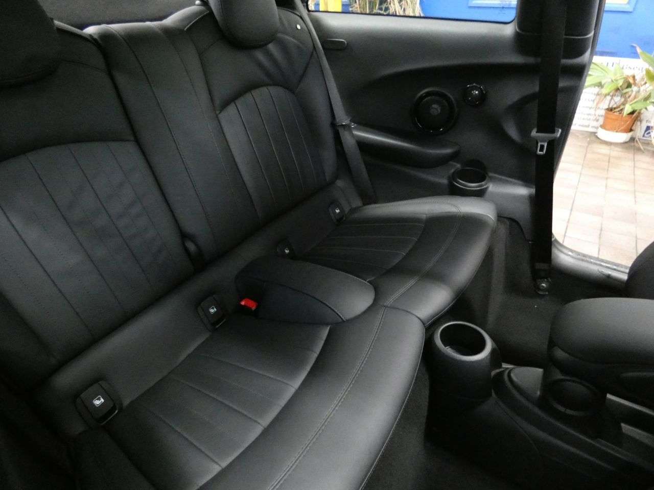 2021 MINI ELECTRIC HATCH 2021 MINI ELECTRIC HATCH