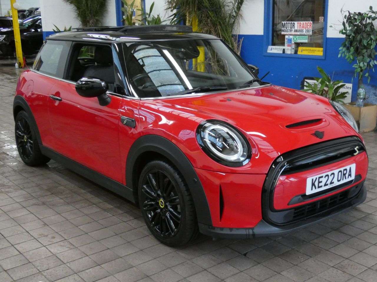 2022 MINI ELECTRIC HATCH 2022 MINI ELECTRIC HATCH
