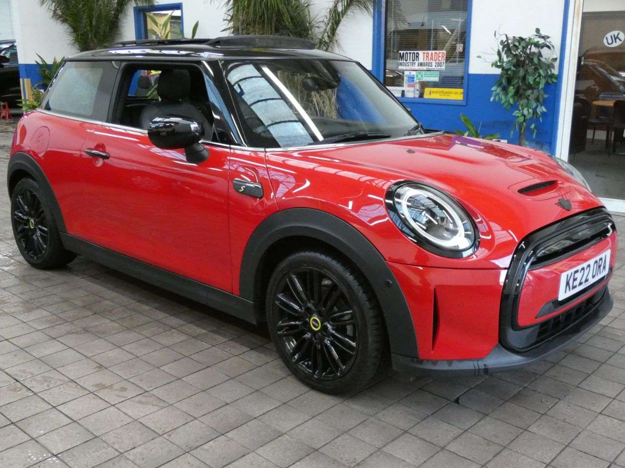 2022 MINI ELECTRIC HATCH 2022 MINI ELECTRIC HATCH