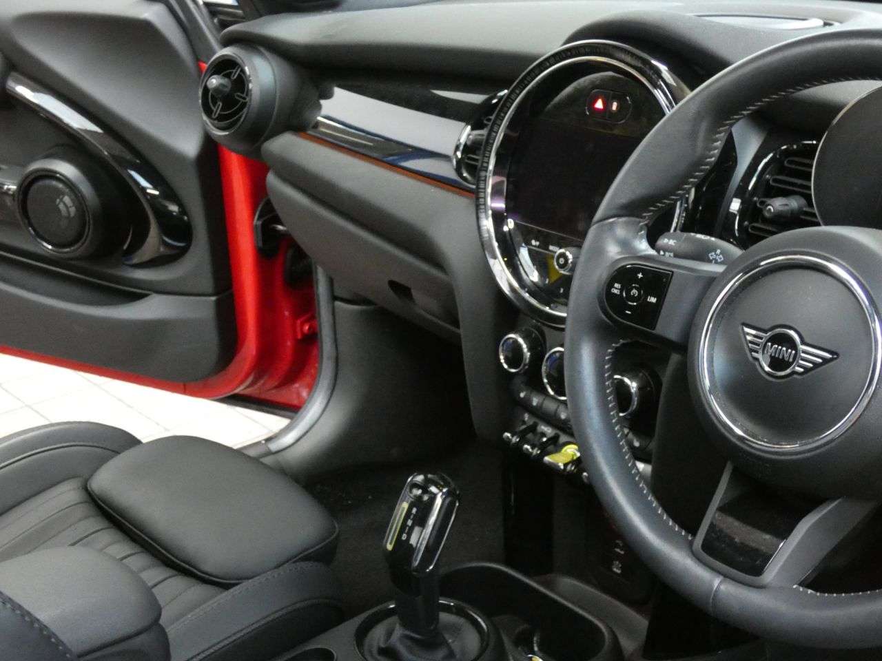 2022 MINI ELECTRIC HATCH 2022 MINI ELECTRIC HATCH