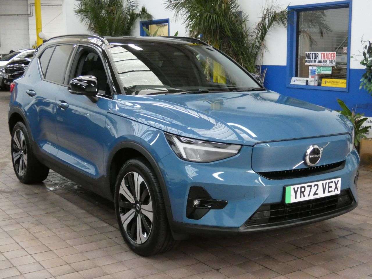 2022 VOLVO XC40 2022 VOLVO XC40