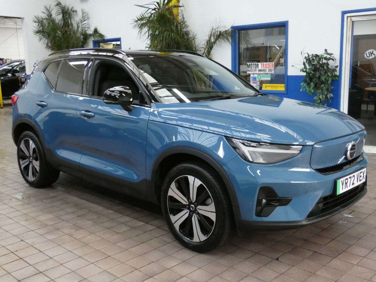 2022 VOLVO XC40 2022 VOLVO XC40