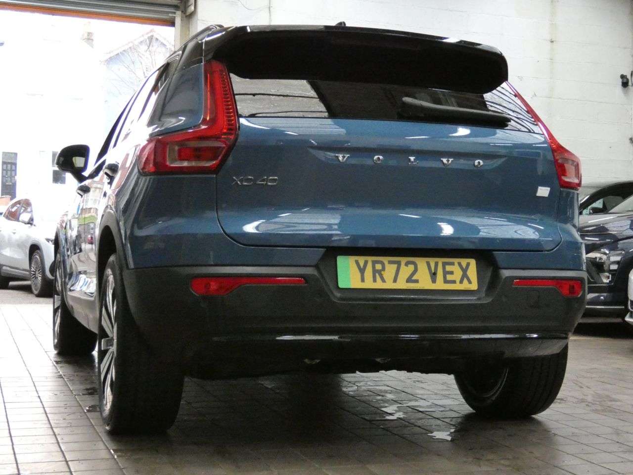 2022 VOLVO XC40 2022 VOLVO XC40