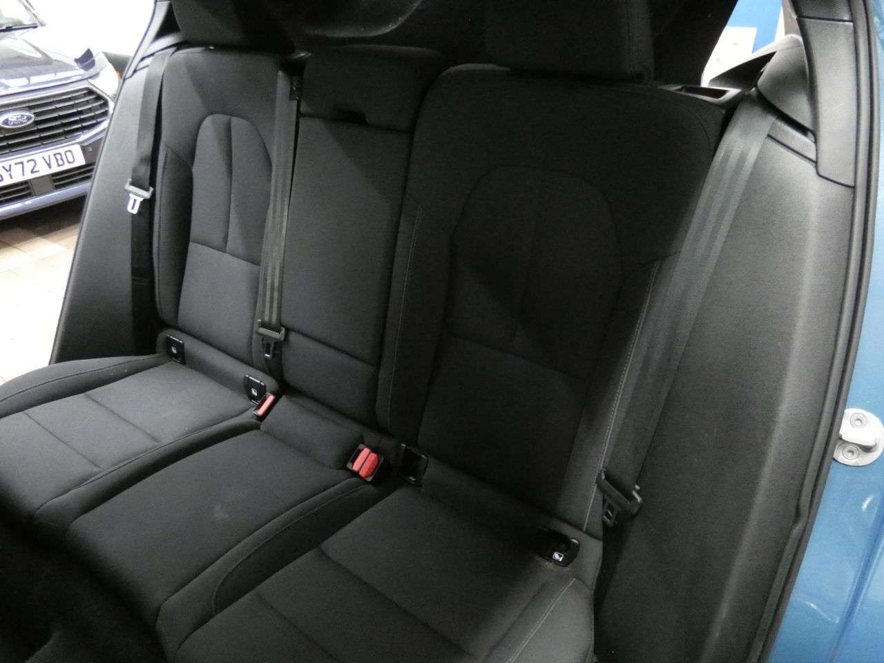 2022 VOLVO XC40 2022 VOLVO XC40