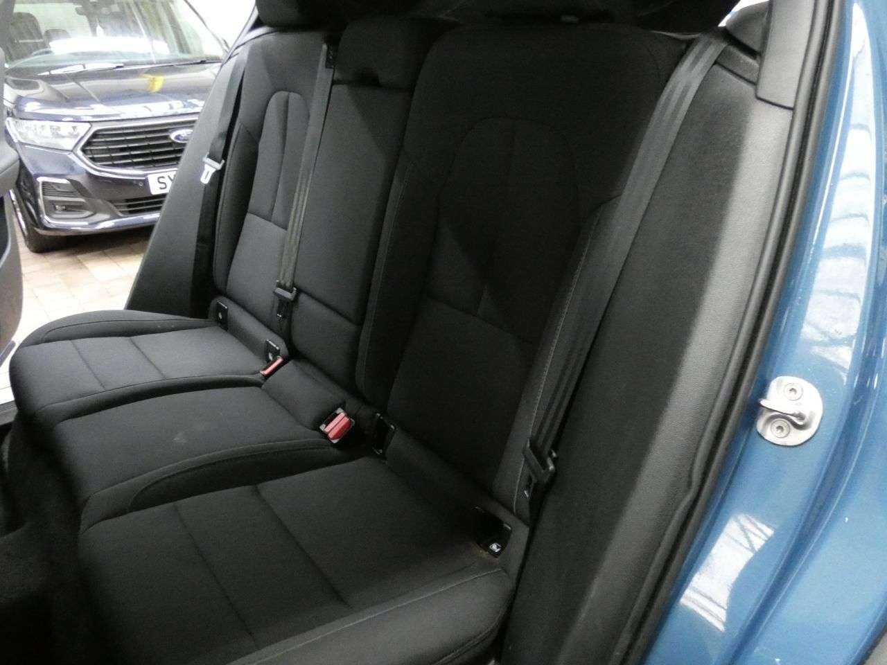 2022 VOLVO XC40 2022 VOLVO XC40