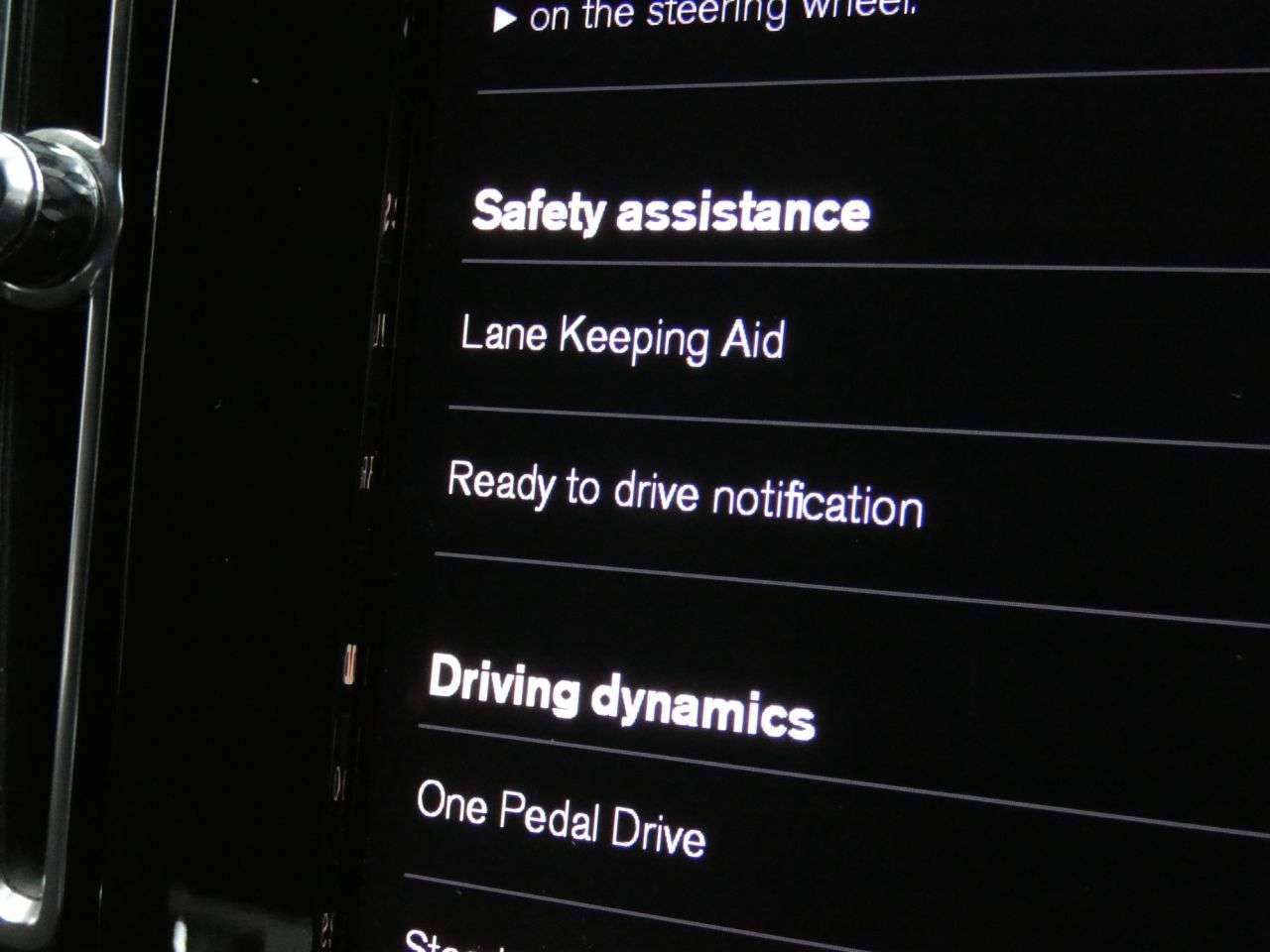 2022 VOLVO XC40 2022 VOLVO XC40