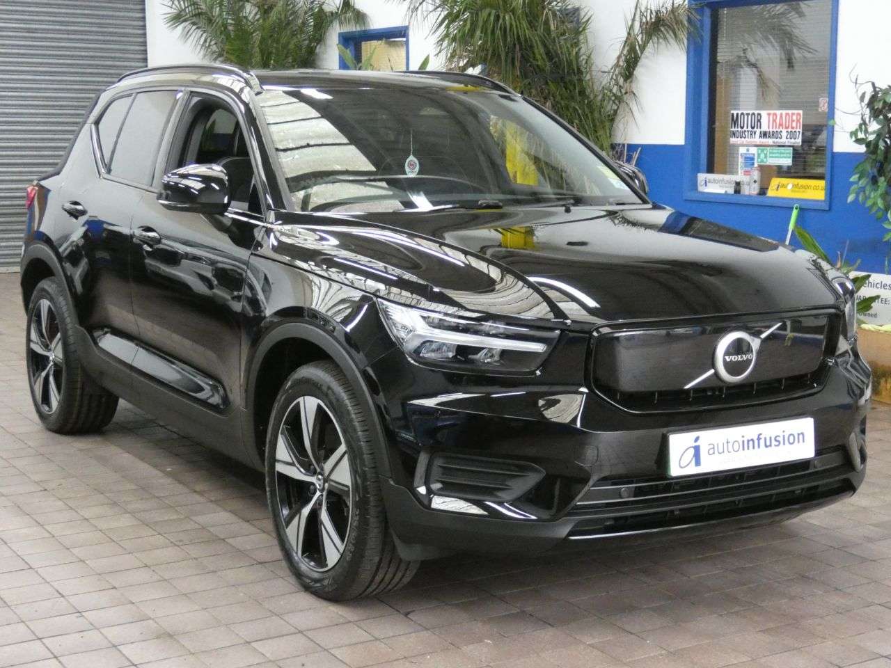 2021 VOLVO XC40 2021 VOLVO XC40