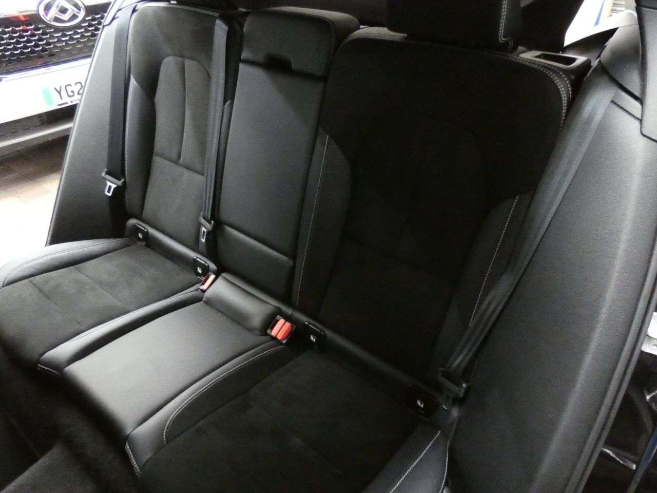 2021 VOLVO XC40 2021 VOLVO XC40