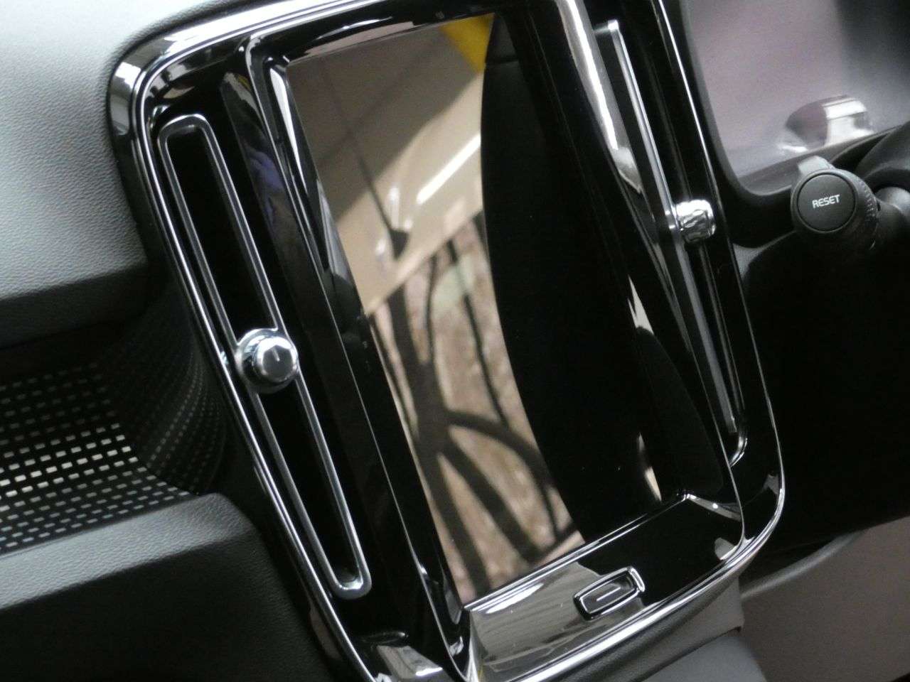 2021 VOLVO XC40 2021 VOLVO XC40