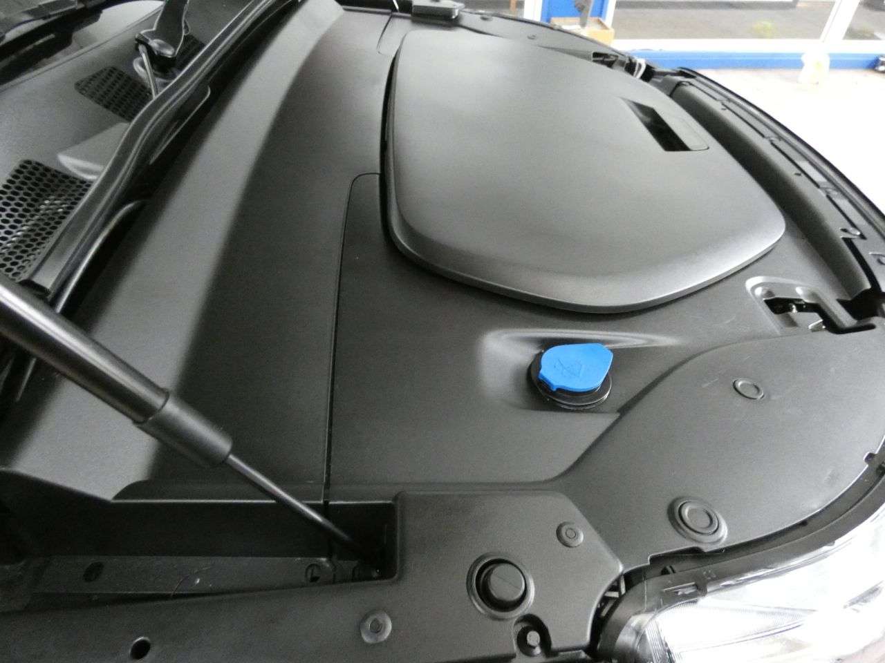 2021 VOLVO XC40 2021 VOLVO XC40