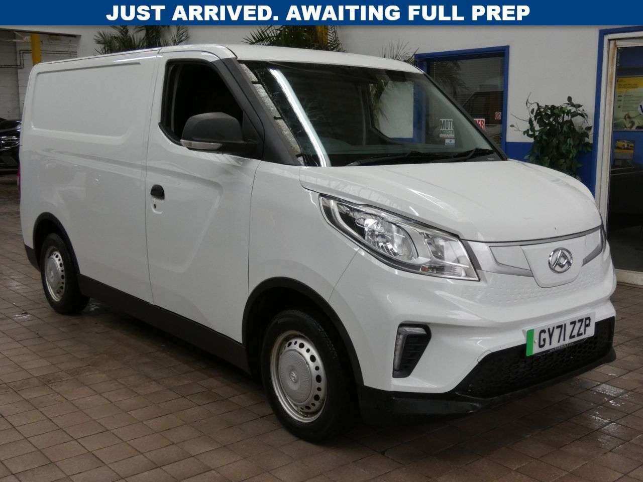 A 2022 MAXUS EDELIVER 3 35kWh Panel Van 5dr Electric Auto FWD L1 (122 ps) MAXUS WARRANTY TILL JAN 2 A 2022 MAXUS EDELIVER 3 35kWh Panel Van 5dr Electric Auto FWD L1 (122 ps) MAXUS WARRANTY TILL JAN 2