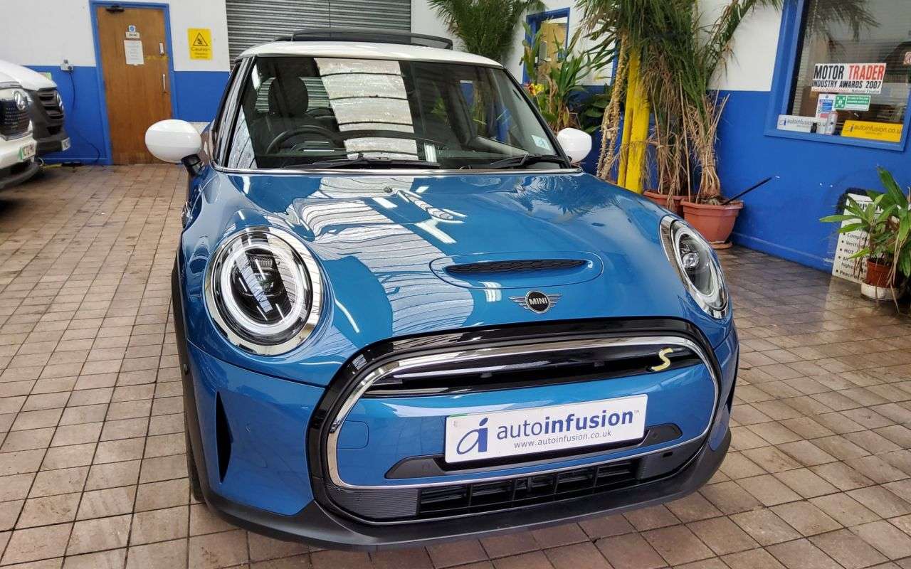2023 MINI ELECTRIC HATCH 2023 MINI ELECTRIC HATCH