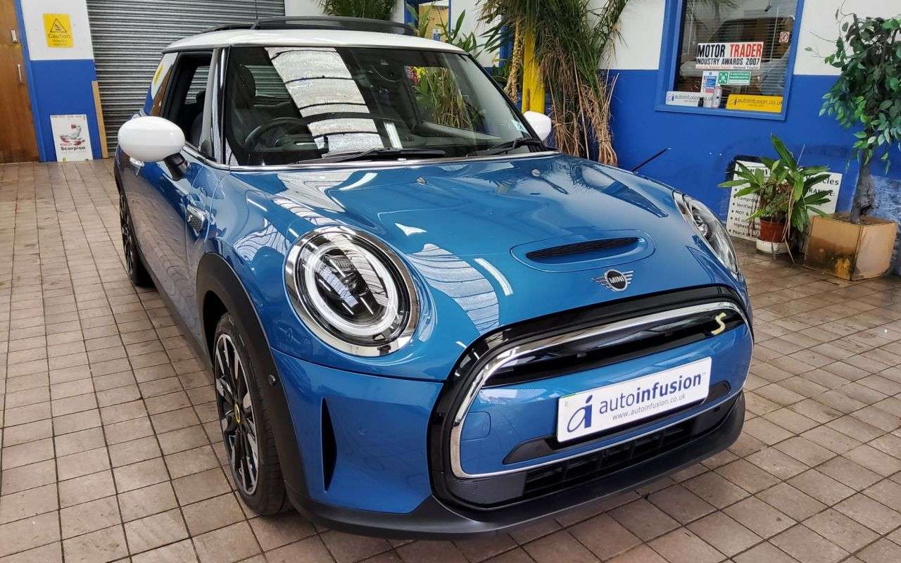 2023 MINI ELECTRIC HATCH 2023 MINI ELECTRIC HATCH