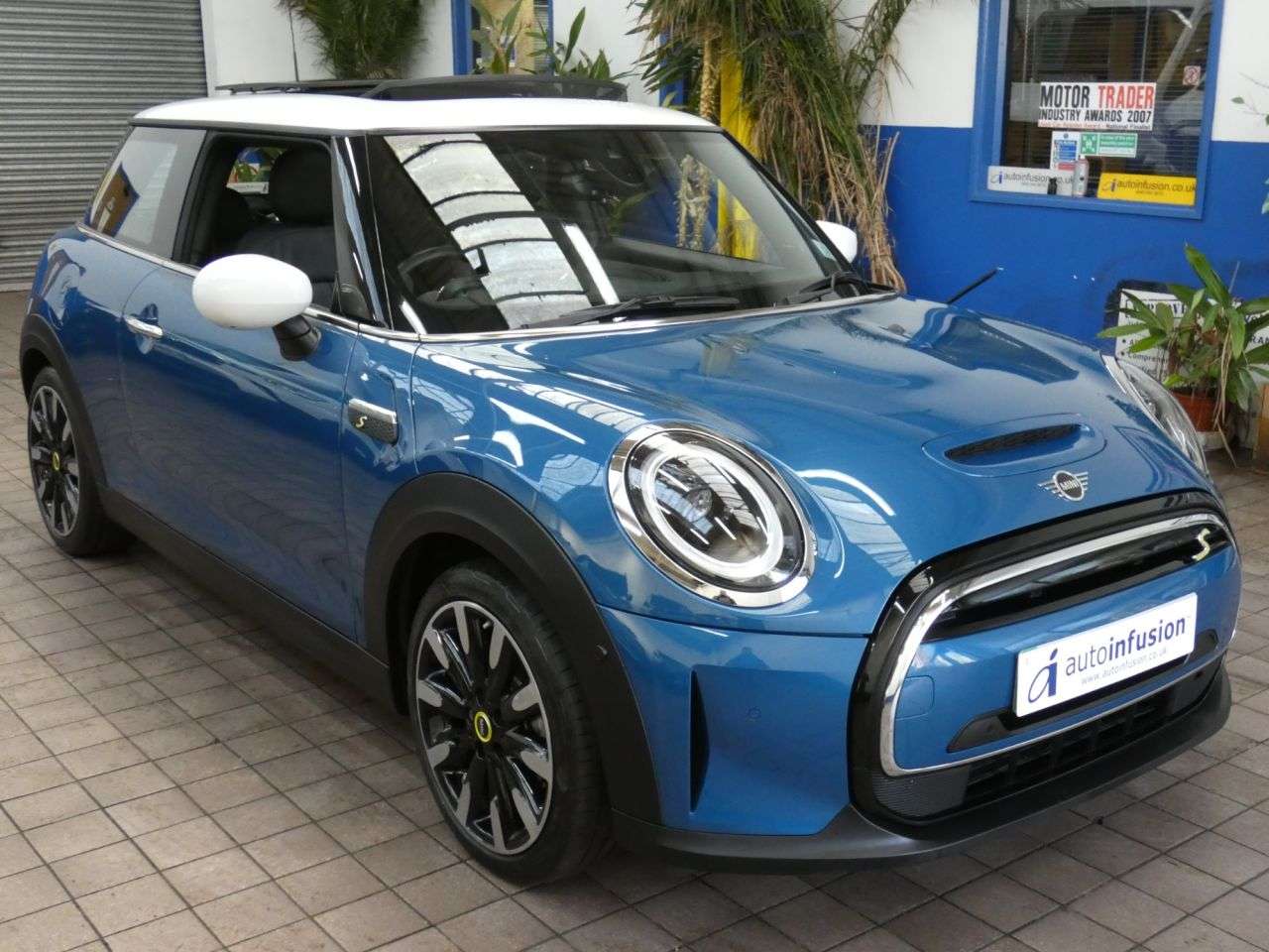 2023 MINI ELECTRIC HATCH 2023 MINI ELECTRIC HATCH