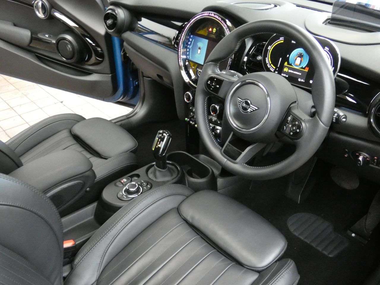 2023 MINI ELECTRIC HATCH 2023 MINI ELECTRIC HATCH