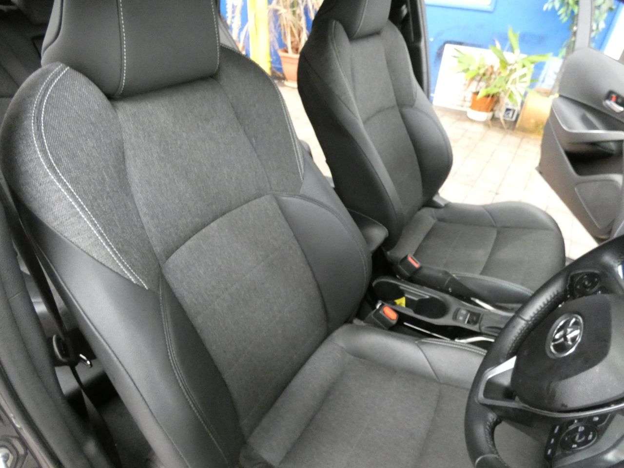 2023 TOYOTA COROLLA 2023 TOYOTA COROLLA