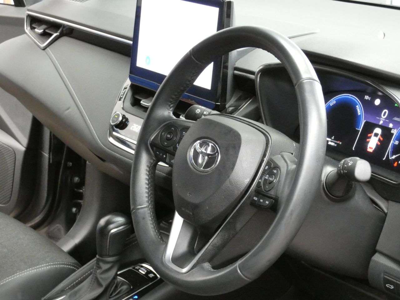 2023 TOYOTA COROLLA 2023 TOYOTA COROLLA