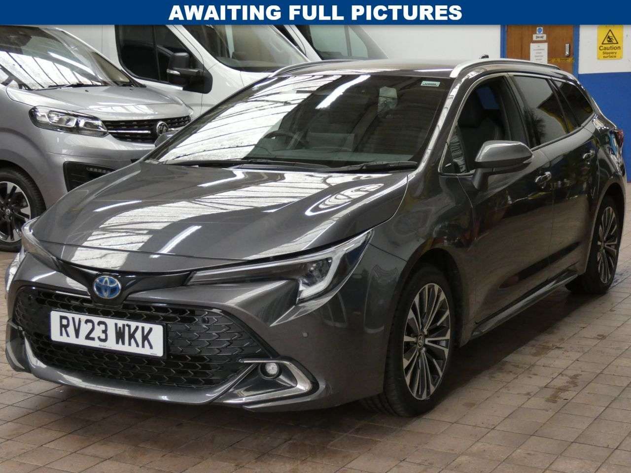 A 2023 TOYOTA COROLLA 1.8 VVT-h Design Touring Sports 5dr Petrol Hybrid CVT Euro 6 (s/s) (140 ps) A 2023 TOYOTA COROLLA 1.8 VVT-h Design Touring Sports 5dr Petrol Hybrid CVT Euro 6 (s/s) (140 ps)