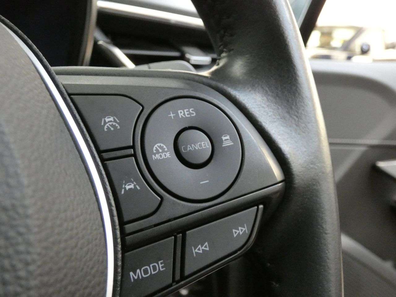 2023 TOYOTA COROLLA 2023 TOYOTA COROLLA