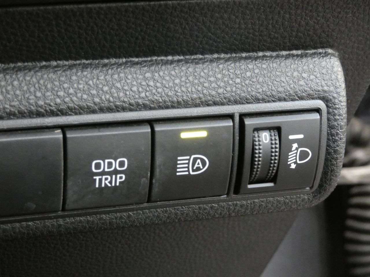 2023 TOYOTA COROLLA 2023 TOYOTA COROLLA