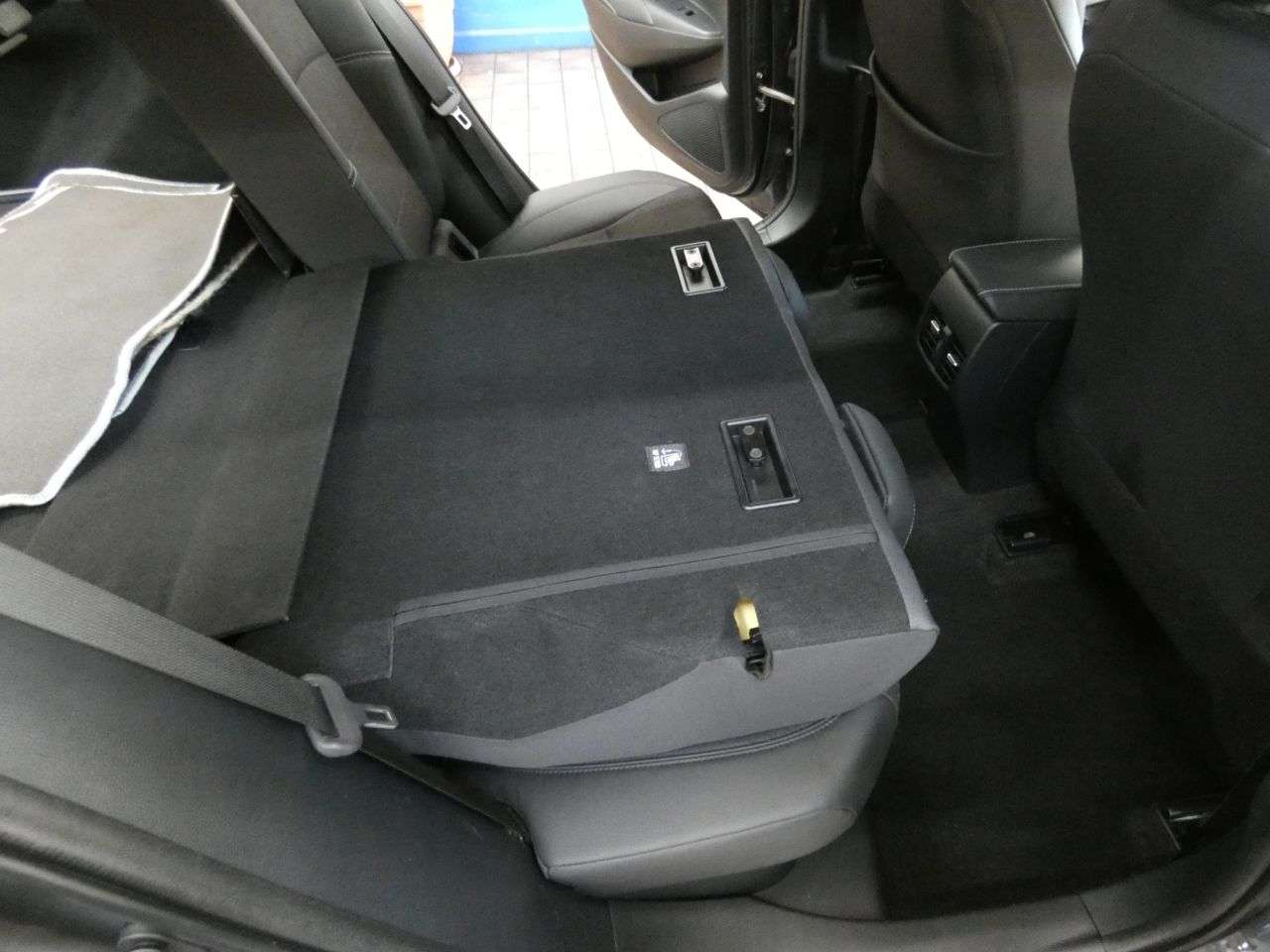 2023 TOYOTA COROLLA 2023 TOYOTA COROLLA