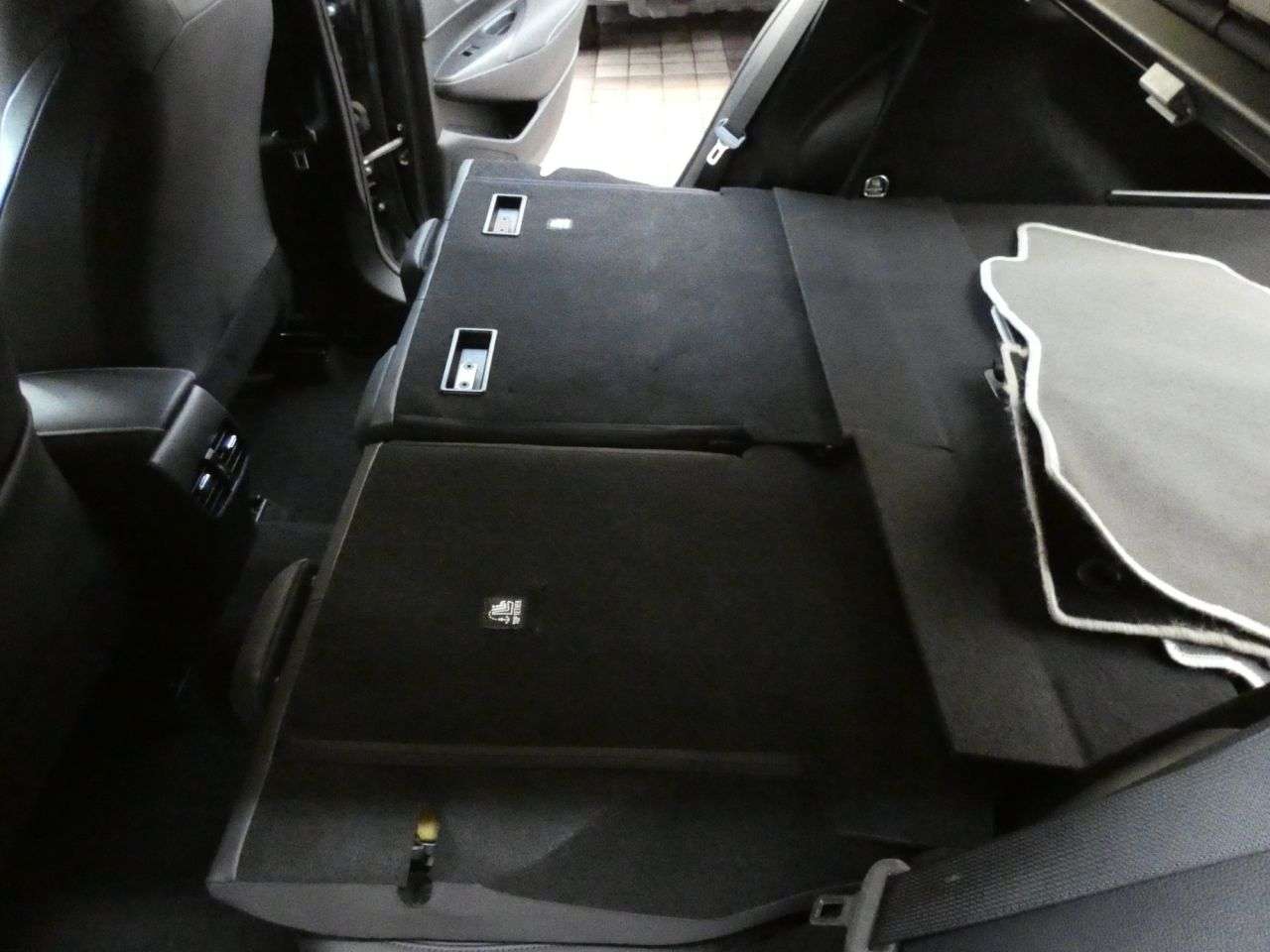 2023 TOYOTA COROLLA 2023 TOYOTA COROLLA