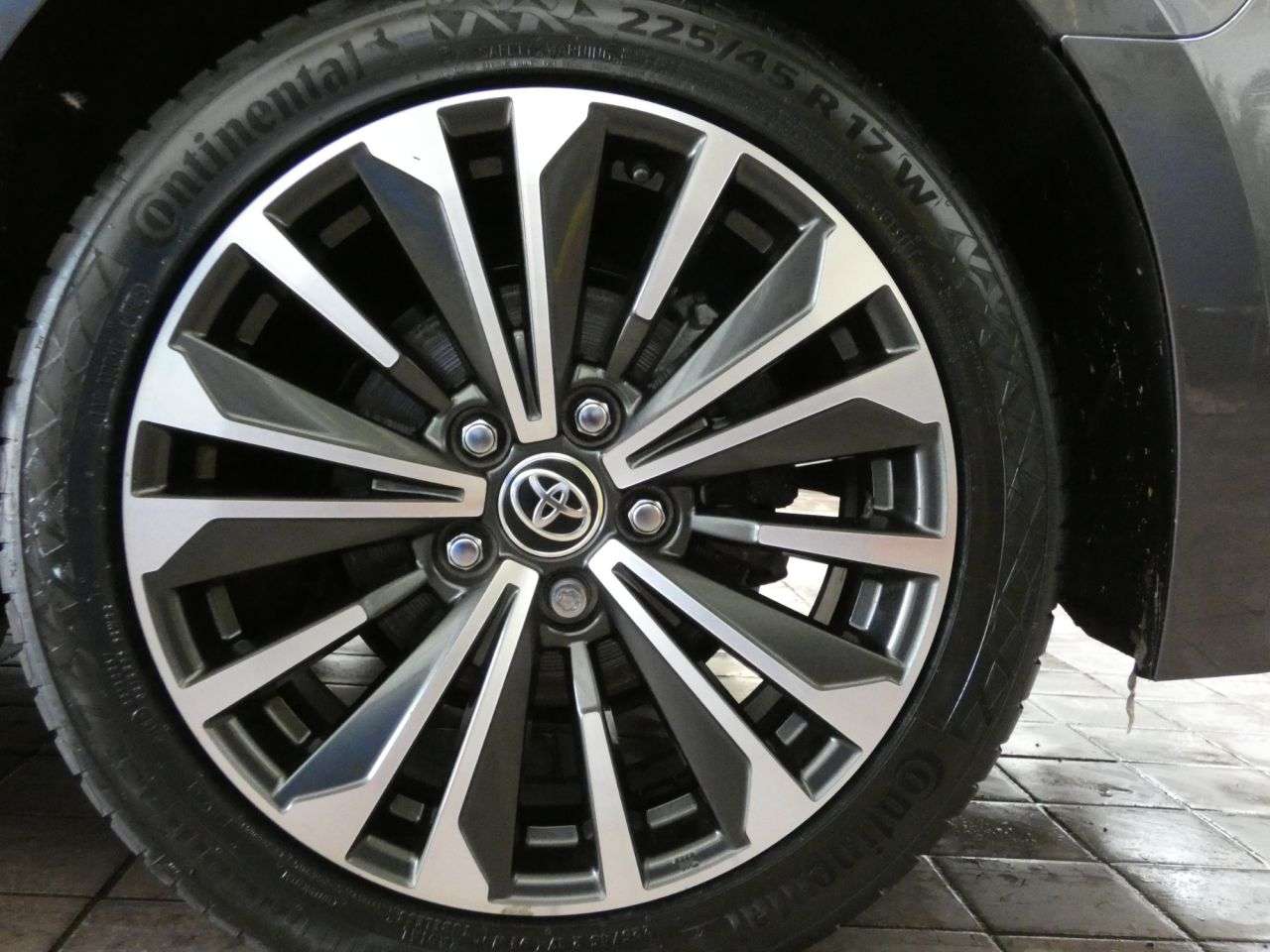 2023 TOYOTA COROLLA 2023 TOYOTA COROLLA