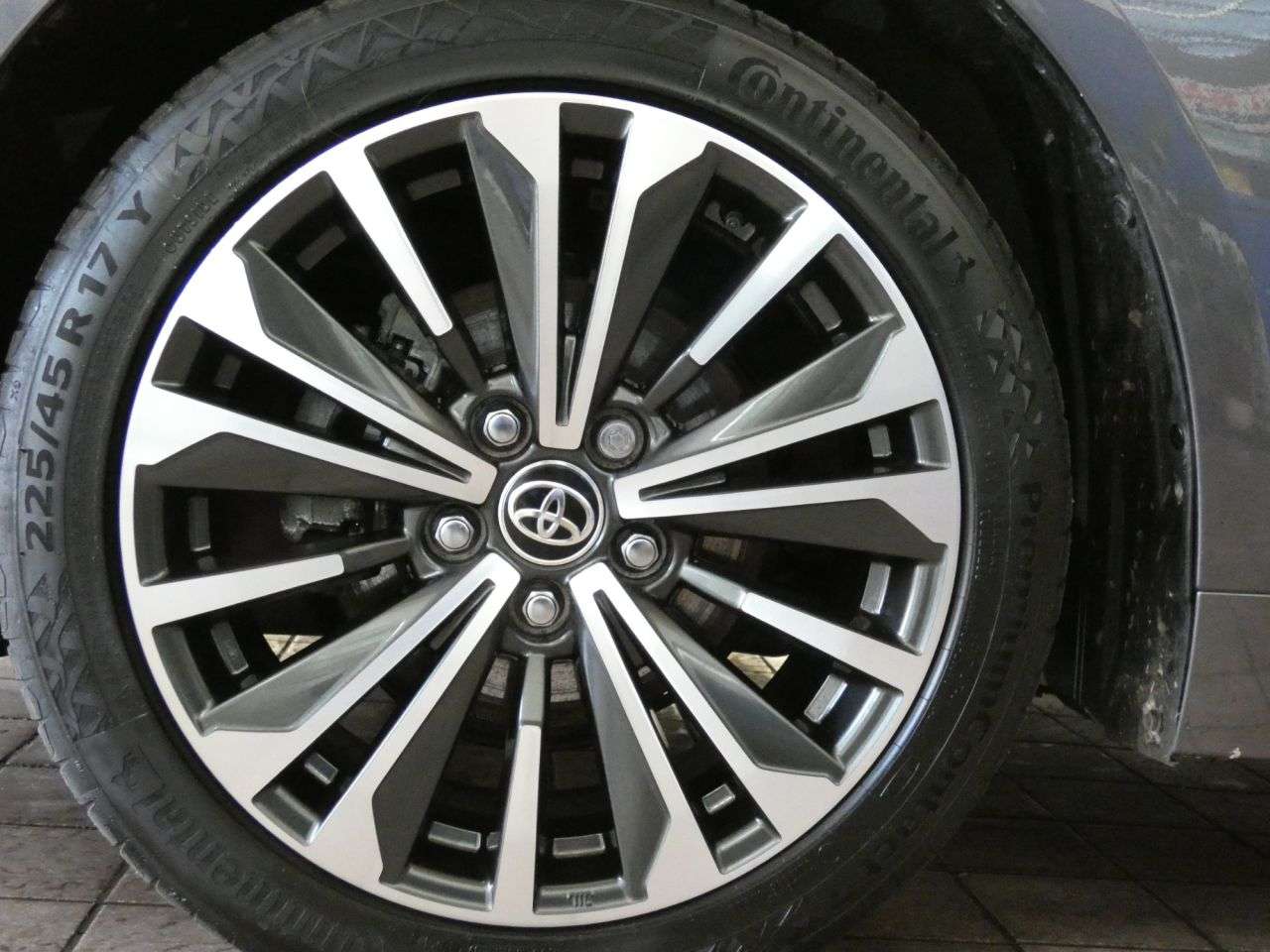 2023 TOYOTA COROLLA 2023 TOYOTA COROLLA