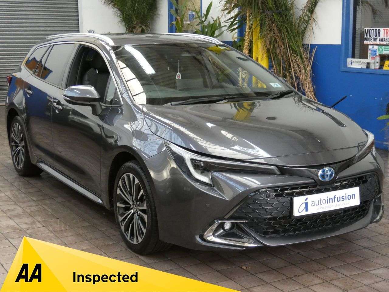A 2023 TOYOTA COROLLA 1.8 VVT-h Design Touring Sports 5dr Petrol Hybrid CVT Euro 6 (s/s) (140 ps) A 2023 TOYOTA COROLLA 1.8 VVT-h Design Touring Sports 5dr Petrol Hybrid CVT Euro 6 (s/s) (140 ps)