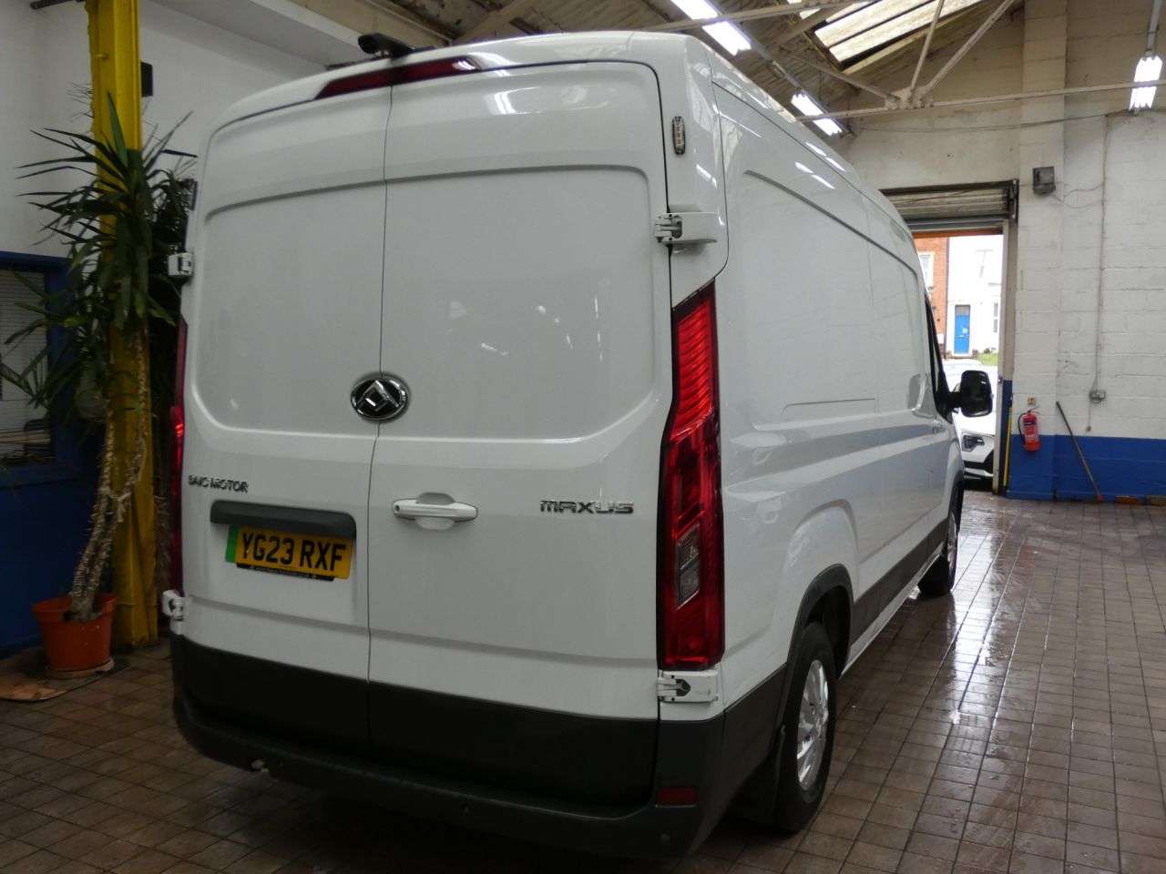 2023 MAXUS EDELIVER 9 2023 MAXUS EDELIVER 9